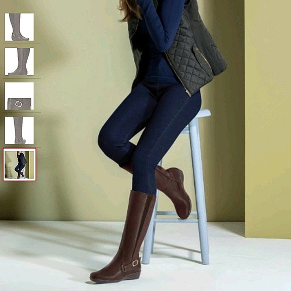 andrea Brown Boots - Picture 5 of 5